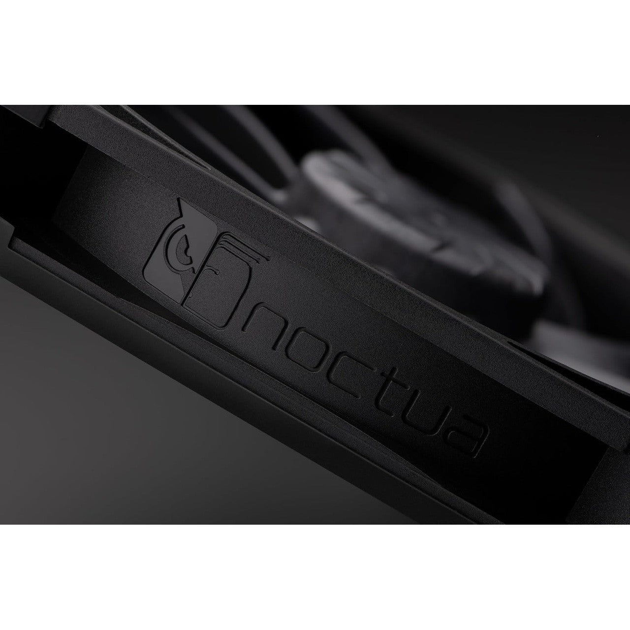 Noctua NF-A14x25 G2 PWM SX2-Pp CH.BK · Ventilador 140 mm